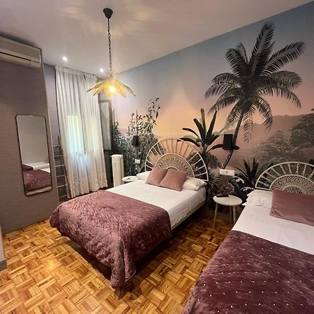 Hostal Avenida Мадрид Экстерьер фото