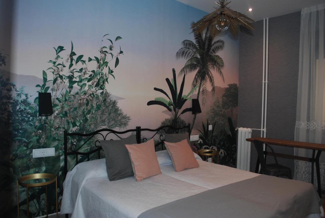 Hostal Avenida Мадрид Экстерьер фото